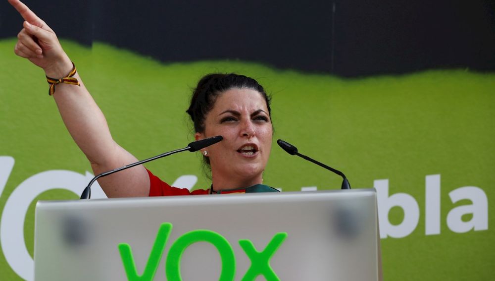 La diputada de Vox, Macarena Olona, en un mitin en el País Vasco