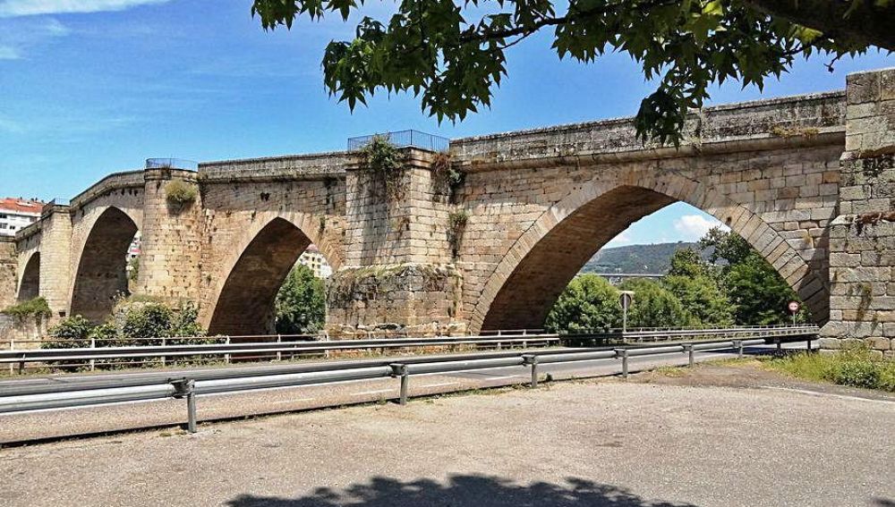A Xunta adxudica por 960.000 Euros obras na contorna da Ponte Vella
