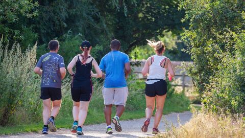 gente corriendo