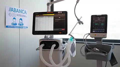 ABANCA finaliza a súa rolda de visitas aos hospitais do SERGAS para recoñecer o traballo da sanitarios fronte ao COVID-19 ABANCA finaliza a súa rolda de visitas aos hospitais do SERGAS para recoñecer o traballo da sanitarios fronte ao COVID-19