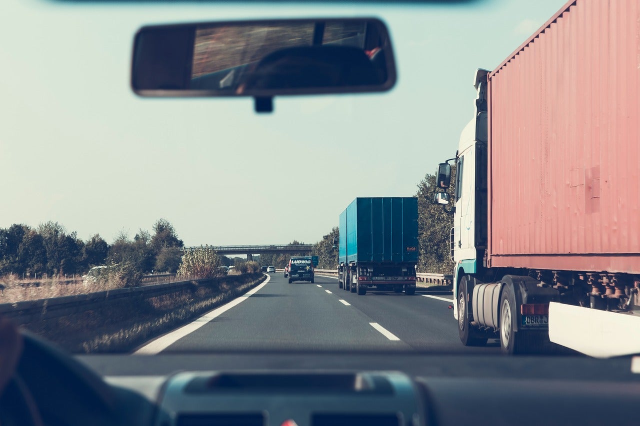 El transporte desconvoca la huelga por acercar posturas con el gobierno El transporte desconvoca la huelga por acercar posturas con el gobierno