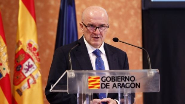 El catedrático de Economía, Eduardo Bandrés, cree que Aragón debe centrar sus esfuerzos en reactivar los grandes proyectos que ya estaban en marcha El catedrático de Economía, Eduardo Bandrés, cree que Aragón debe centrar sus esfuerzos en reactivar los grandes proyectos que ya estaban en marcha