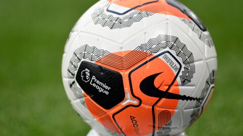 El bal&oacute;n de la Premier League
