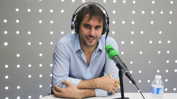 Rafa Latorre: "Los jóvenes no ignoran el riesgo del coronavirus, sino que tienen una disposición mayor a asumir riesgos" Rafa Latorre: "Los jóvenes no ignoran el riesgo del coronavirus, sino que tienen una disposición mayor a asumir riesgos"