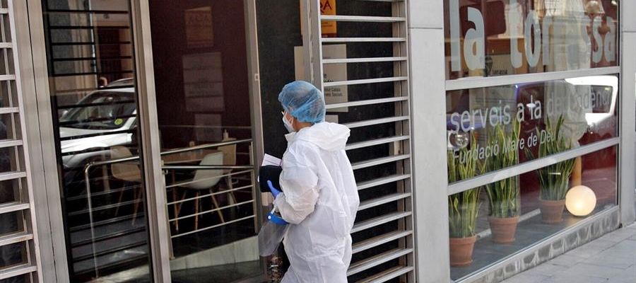 Una sanitaria en L’Hospitalet (Barcelona) Una sanitaria en L’Hospitalet (Barcelona)