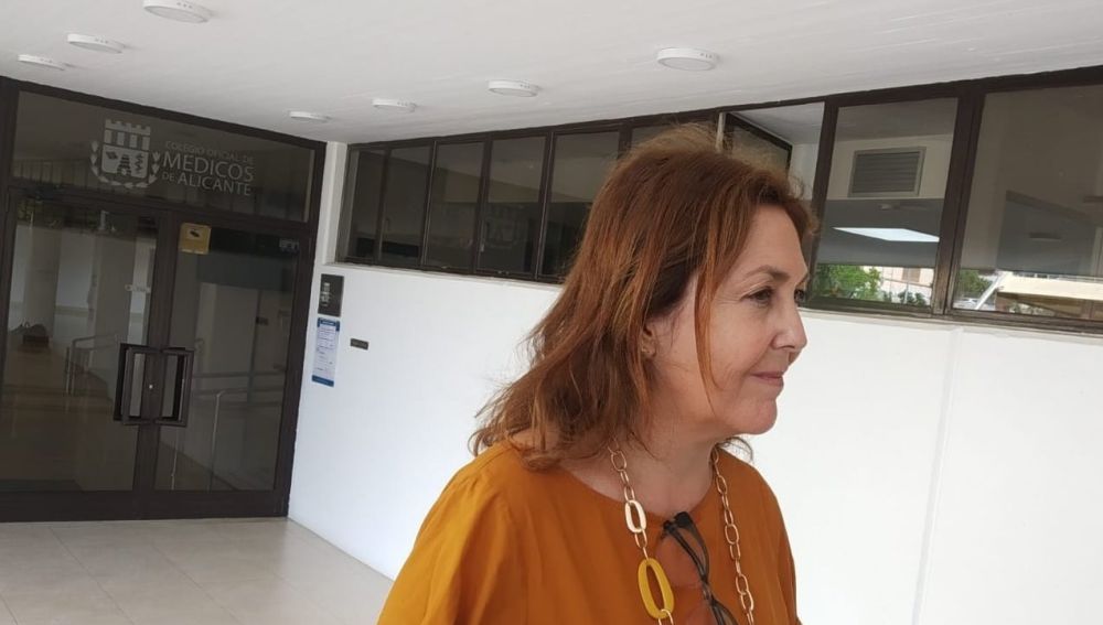 Isabel Moya, presidenta del Colegio Oficial de Médicos de Alicante.