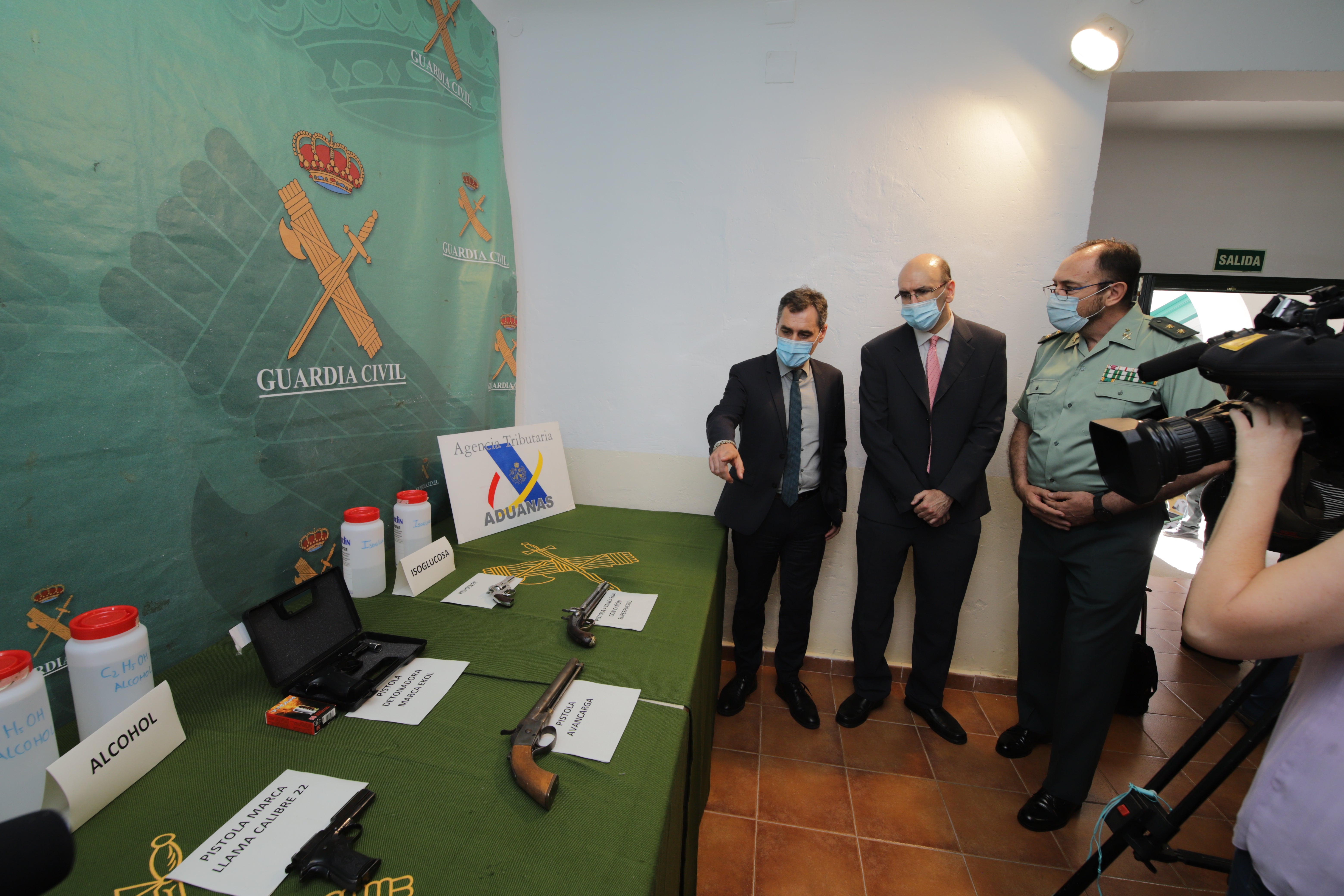 Desarticulada en Ciudad Real una organización dedicada a fabricar y vender vino adulterado Desarticulada en Ciudad Real una organización dedicada a fabricar y vender vino adulterado