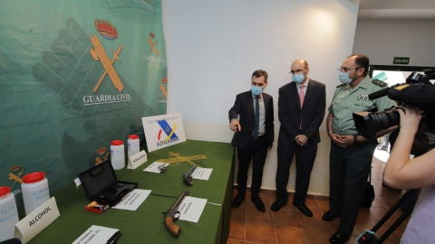 Material incautado por la Guardia Civil