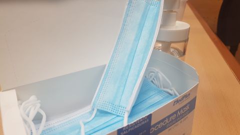 CAJA DE MASCARILLAS