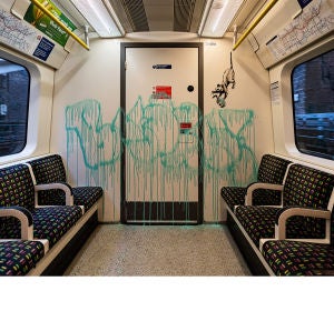 Grafitti pintado por Banksy en el metro de Londres Grafitti pintado por Banksy en el metro de Londres