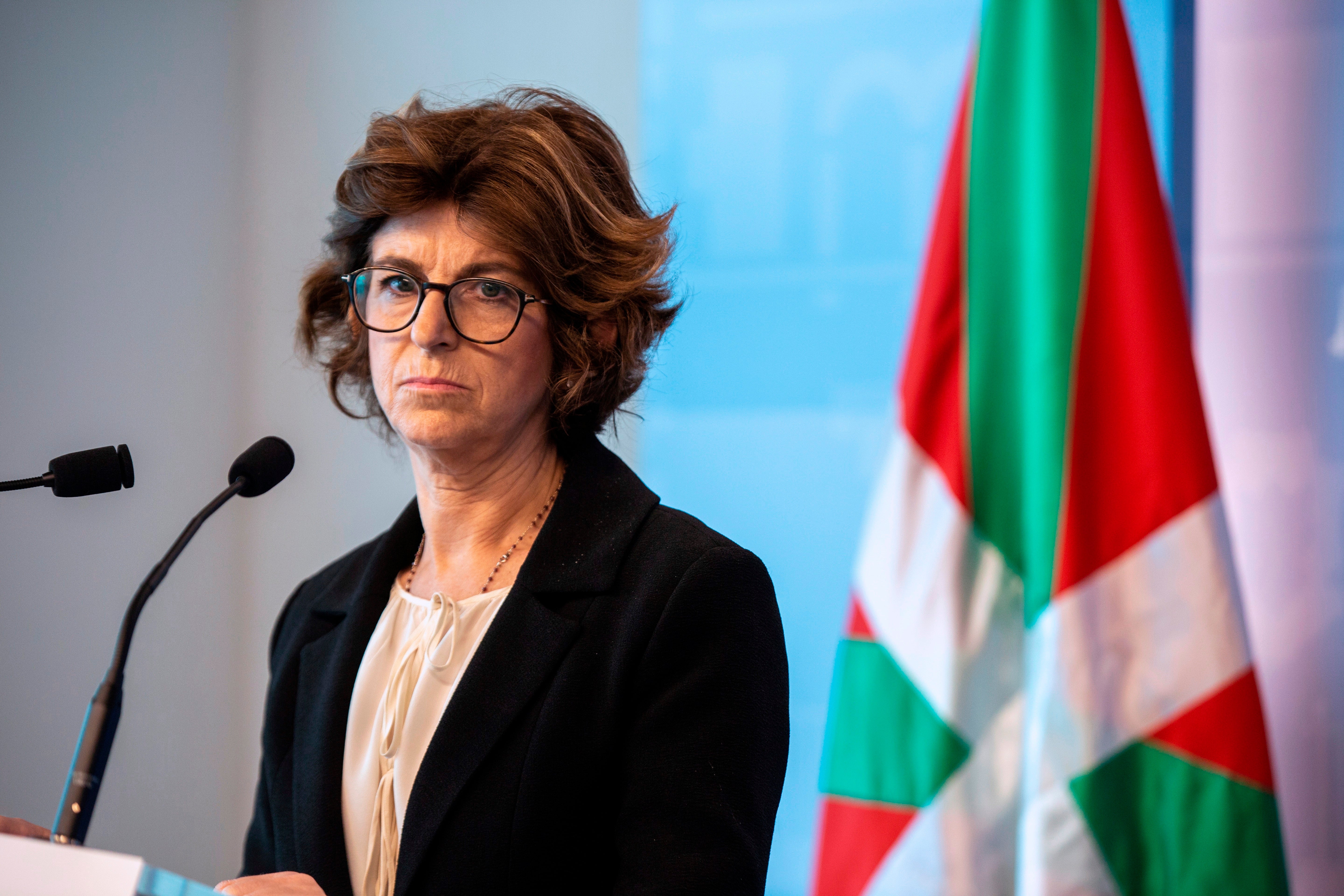 La consejera vasca de Salud avisa: "Euskadi se enfrenta sin duda a la segunda ola del coronavirus" La consejera vasca de Salud avisa: "Euskadi se enfrenta sin duda a la segunda ola del coronavirus"