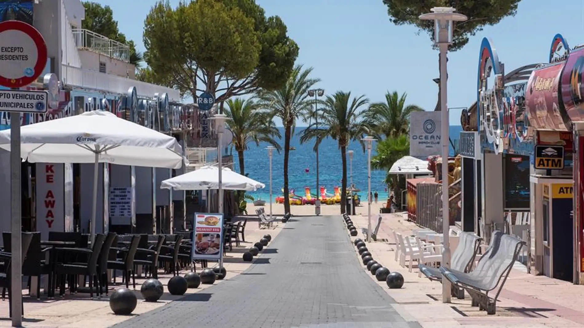 Baleares cierra tres calles de Magaluf y Playa de Palma para evitar contagios de coronavirus