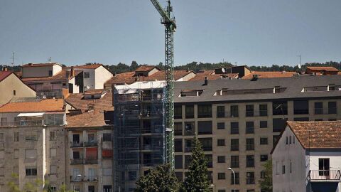 O Psoe reclama una escola infantil no barrio da Carballeira