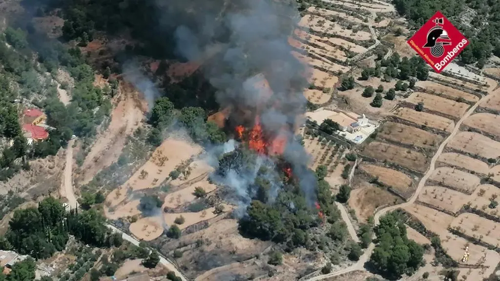 Incendio forestal en Monóvar. Incendio forestal en Monóvar.