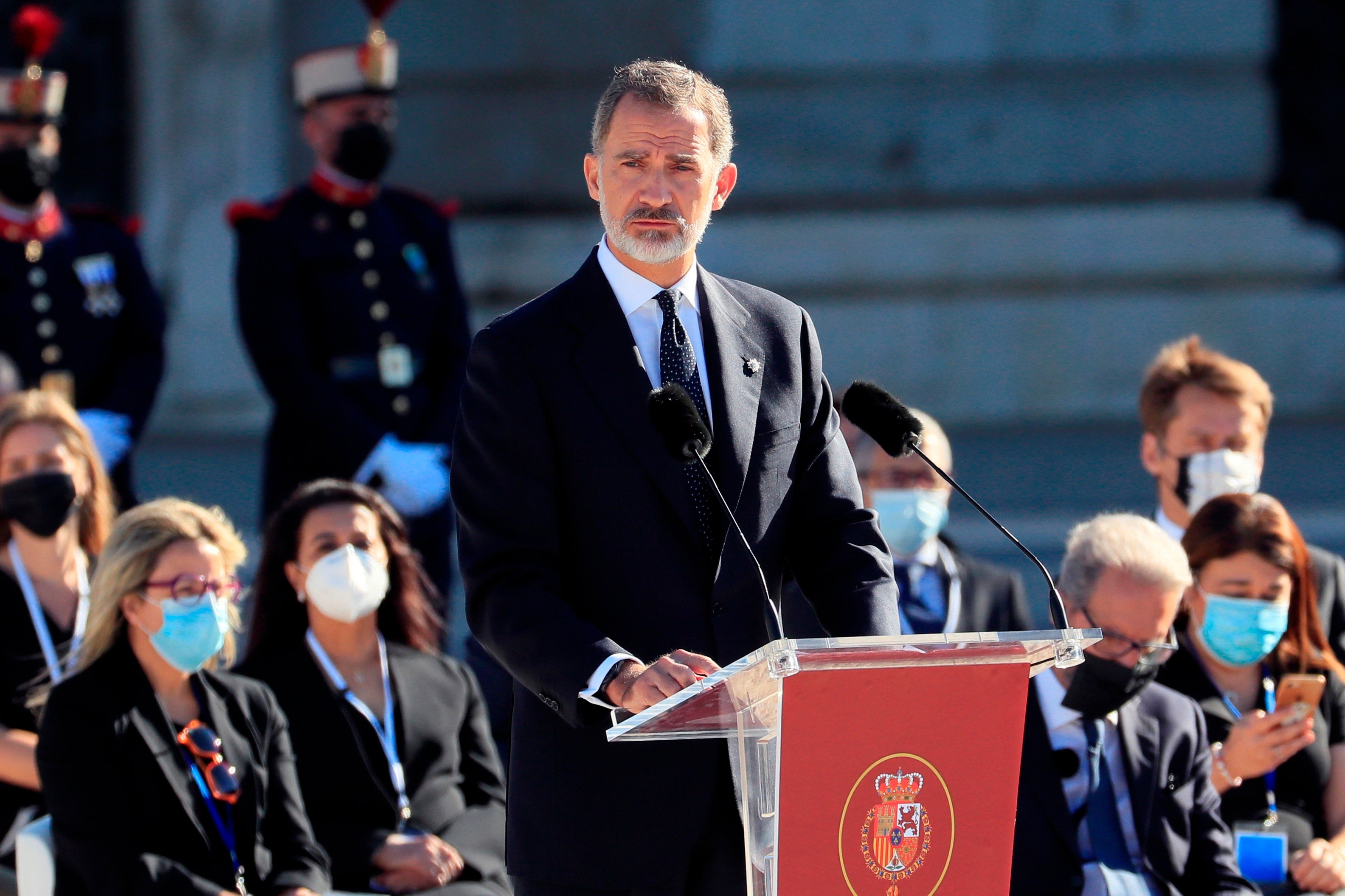 La tertulia. La ausencia del Rey y el indulto La tertulia. La ausencia del Rey y el indulto