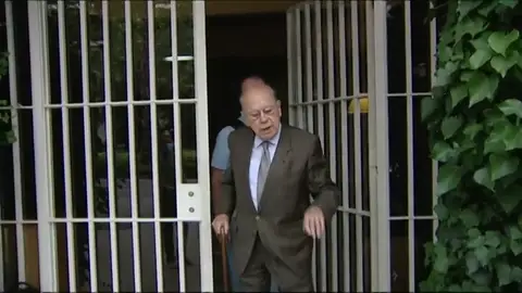 Jordi Pujol tras conocerse que su familia será investigada por formar una "organización criminal" Jordi Pujol tras conocerse que su familia será investigada por formar una "organización criminal"