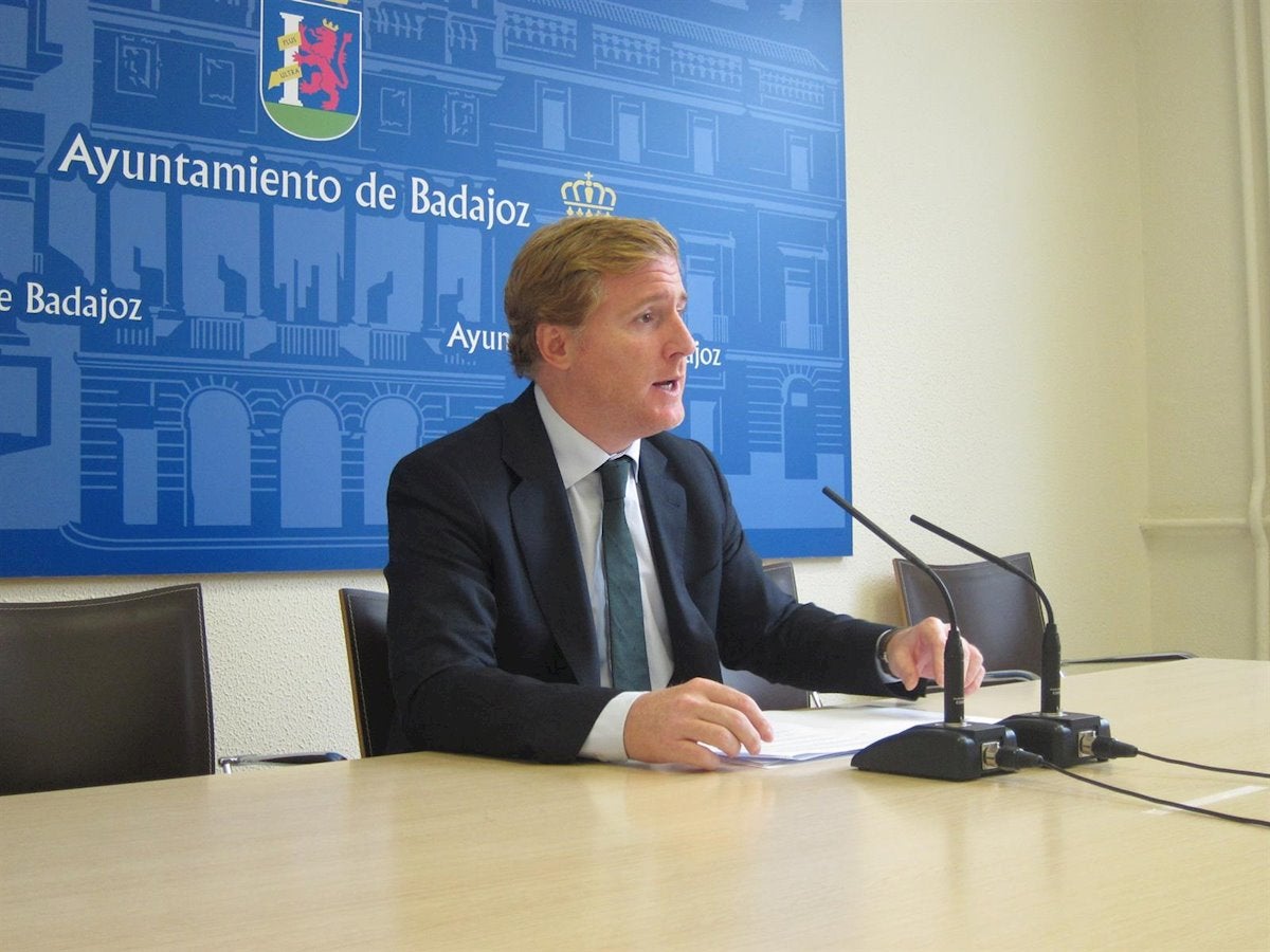 El Ayuntamiento de Badajoz aprueba el Reglamento de Participación Ciudadana que divide la ciudad en seis distritos El Ayuntamiento de Badajoz aprueba el Reglamento de Participación Ciudadana que divide la ciudad en seis distritos