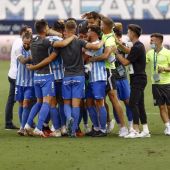 El Málaga sella la permanencia en La Rosaleda