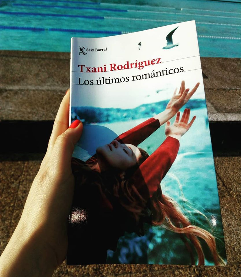 Txani Rodríguez: "El paso del tiempo nos va dañando y llenando de pérdidas, pero no queda otra que seguir" Txani Rodríguez: "El paso del tiempo nos va dañando y llenando de pérdidas, pero no queda otra que seguir"