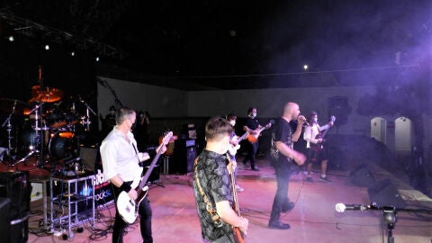 Quintanar Live Music