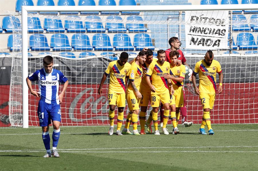 Alavés 0-5 FC Barcelona: El Barcelona se despide de LaLiga con una goleada ante el Alavés Alavés 0-5 FC Barcelona: El Barcelona se despide de LaLiga con una goleada ante el Alavés