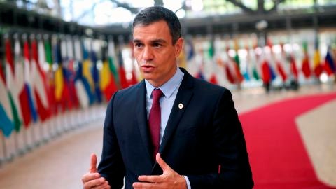 Pedro Sánchez a su llegada a la cumbre europea