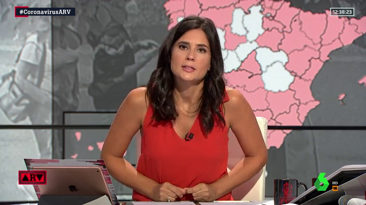 La gran reacción de María Llapart en La Sexta por la interrupción infantil durante un directo La gran reacción de María Llapart en La Sexta por la interrupción infantil durante un directo
