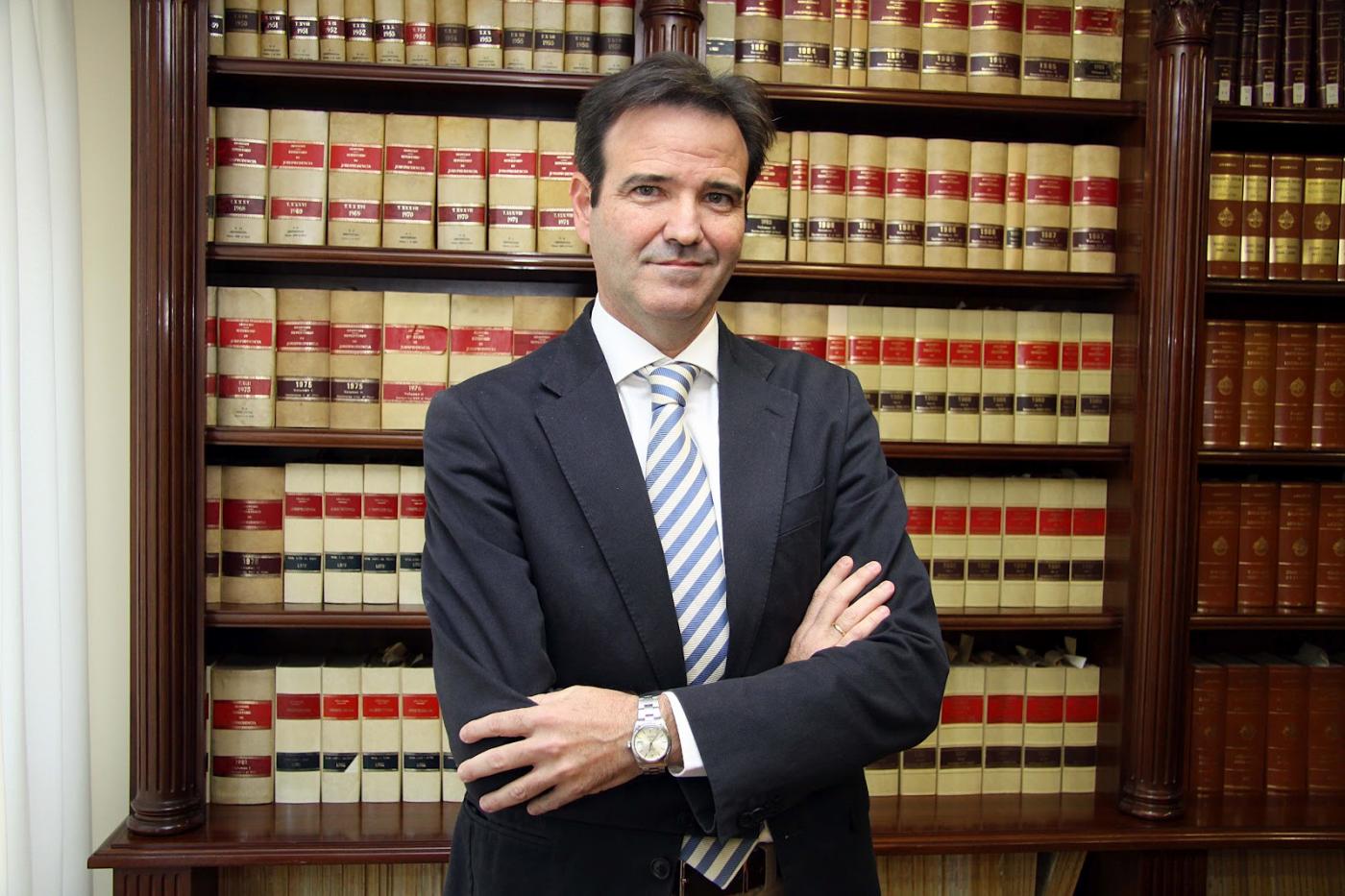 Pablo Atencia: "Me iba a la playa con mi tabla de surf" Pablo Atencia: "Me iba a la playa con mi tabla de surf"