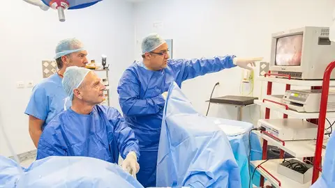 Intervención equipo de urología Intervención equipo de urología
