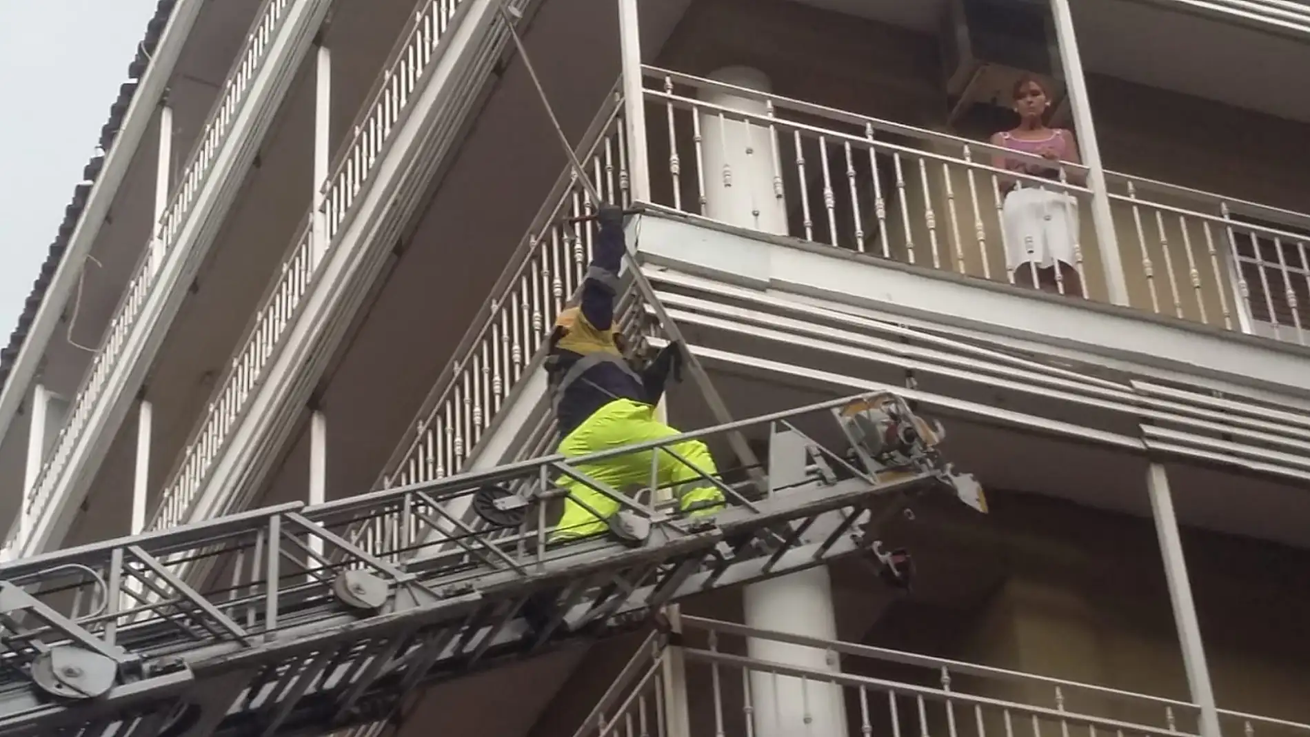 Los bomberos tuvieron que actuar en numerosas viviendas de Ciudad Real