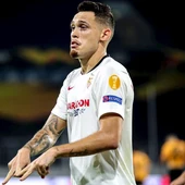 Ocampos celebra el gol del Sevilla ante el Wolves Ocampos celebra el gol del Sevilla ante el Wolves