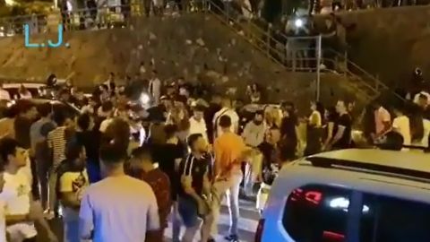 Desalojan a decenas de j&oacute;venes que estaban de fiesta sin cumplir las normas contra el coronavirus en Tenerife