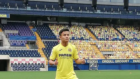 Kubo, nuevo jugador del Villarreal CF. Kubo, nuevo jugador del Villarreal CF.