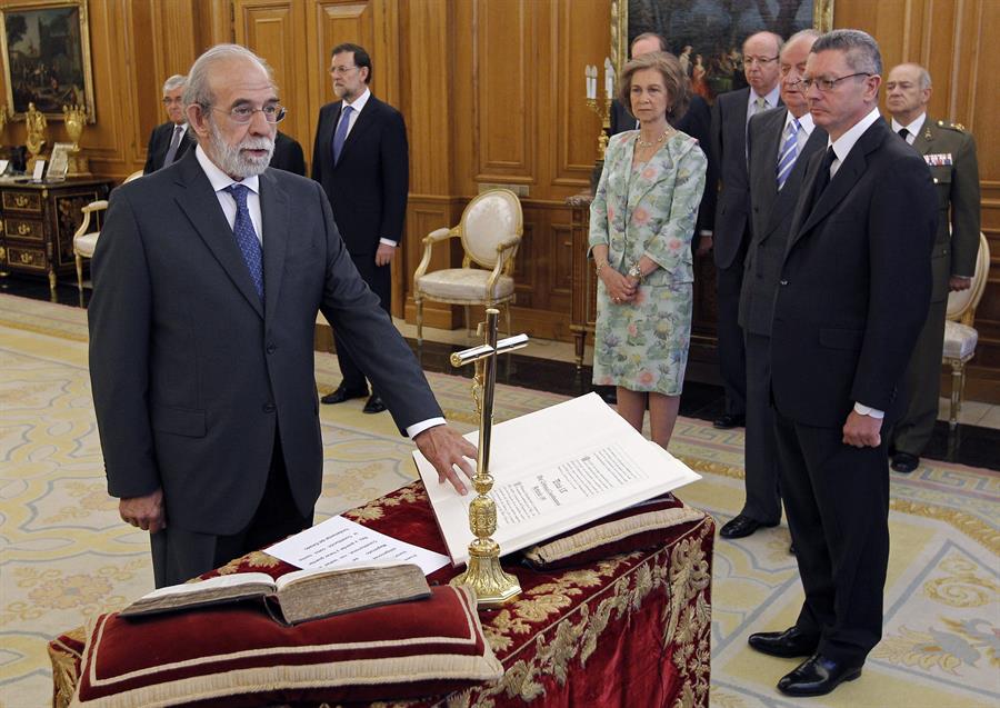 El TC pide respetar la presunción de inocencia de Fernando Valdés Dal-Ré tras su puesta en libertad El TC pide respetar la presunción de inocencia de Fernando Valdés Dal-Ré tras su puesta en libertad