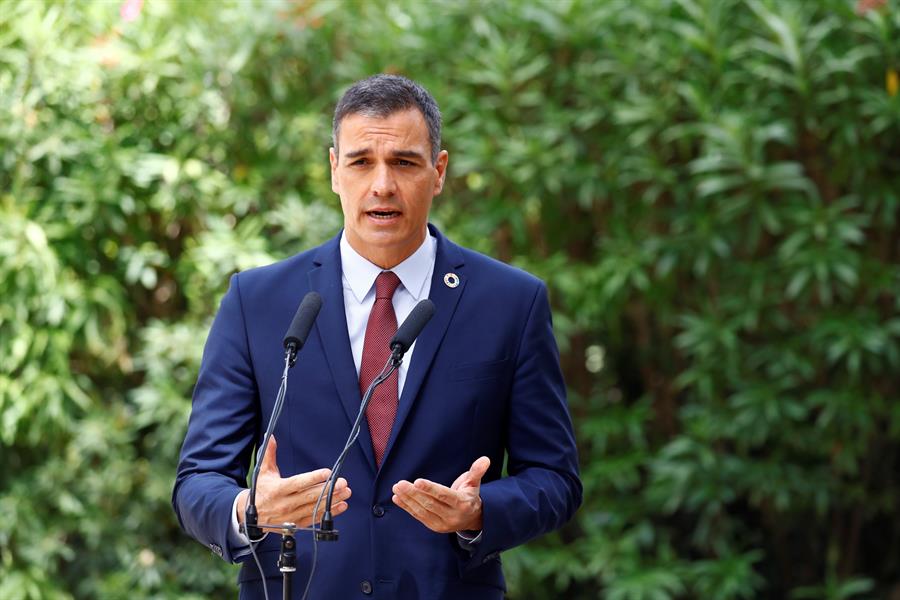 Pedro Sánchez, sobre la investigación a Podemos: "Tengo máximo respeto a la independencia de los jueces" Pedro Sánchez, sobre la investigación a Podemos: "Tengo máximo respeto a la independencia de los jueces"