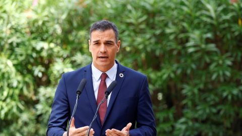  Pedro S&aacute;nchez evita hablar de la imputaci&oacute;n de Podemos: "M&aacute;ximo respeto al poder judicial"
