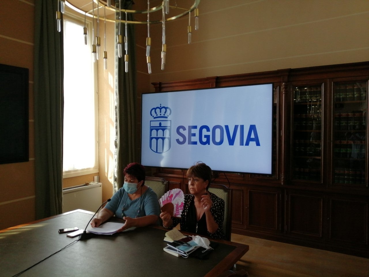 Claudia de Santos presenta su renuncia al acta de concejal por motivos personales Claudia de Santos presenta su renuncia al acta de concejal por motivos personales