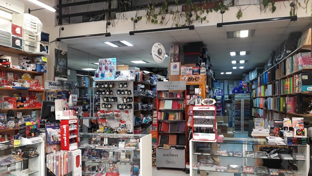 ABM Computer continúa con una intensa labor de reparto a domicilio de material de oficina, trabajo y escolar ABM Computer continúa con una intensa labor de reparto a domicilio de material de oficina, trabajo y escolar