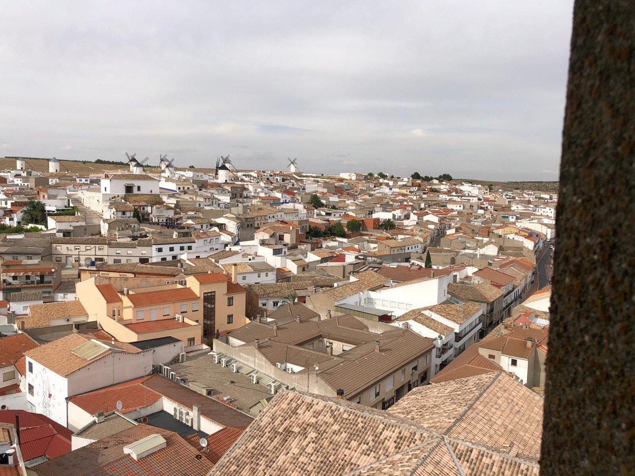 Detenidos los dos autores de un atraco a punta de pistola en una sala de juegos de Campo de Criptana Detenidos los dos autores de un atraco a punta de pistola en una sala de juegos de Campo de Criptana