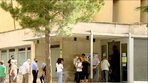 Cola en un centro de salud de Valencia