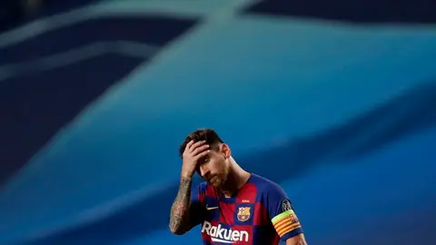 Leo Messi se lamenta en en partido ante el Bayern Leo Messi se lamenta en en partido ante el Bayern