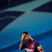 Leo Messi se lamenta en en partido ante el Bayern