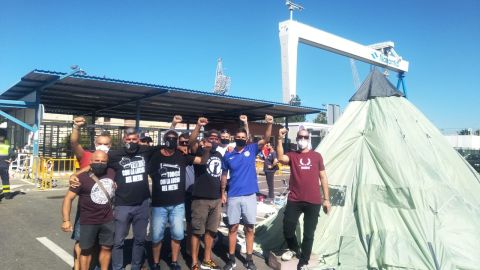 Empleados del metal en la acampada 