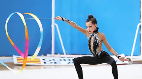 Inés Bergua durante un ejercicio La oscense Inés Begua en la Selección Española de Gimnasia Rítmica
