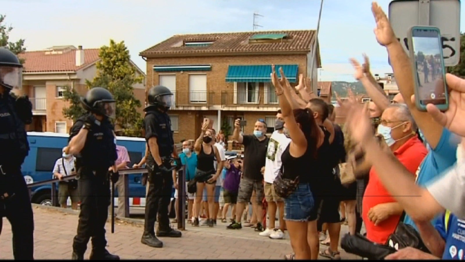 El rincón de pensar: ¿Crees que debería endurecerse la ley para acabar con la ocupación de viviendas? El rincón de pensar: ¿Crees que debería endurecerse la ley para acabar con la ocupación de viviendas?