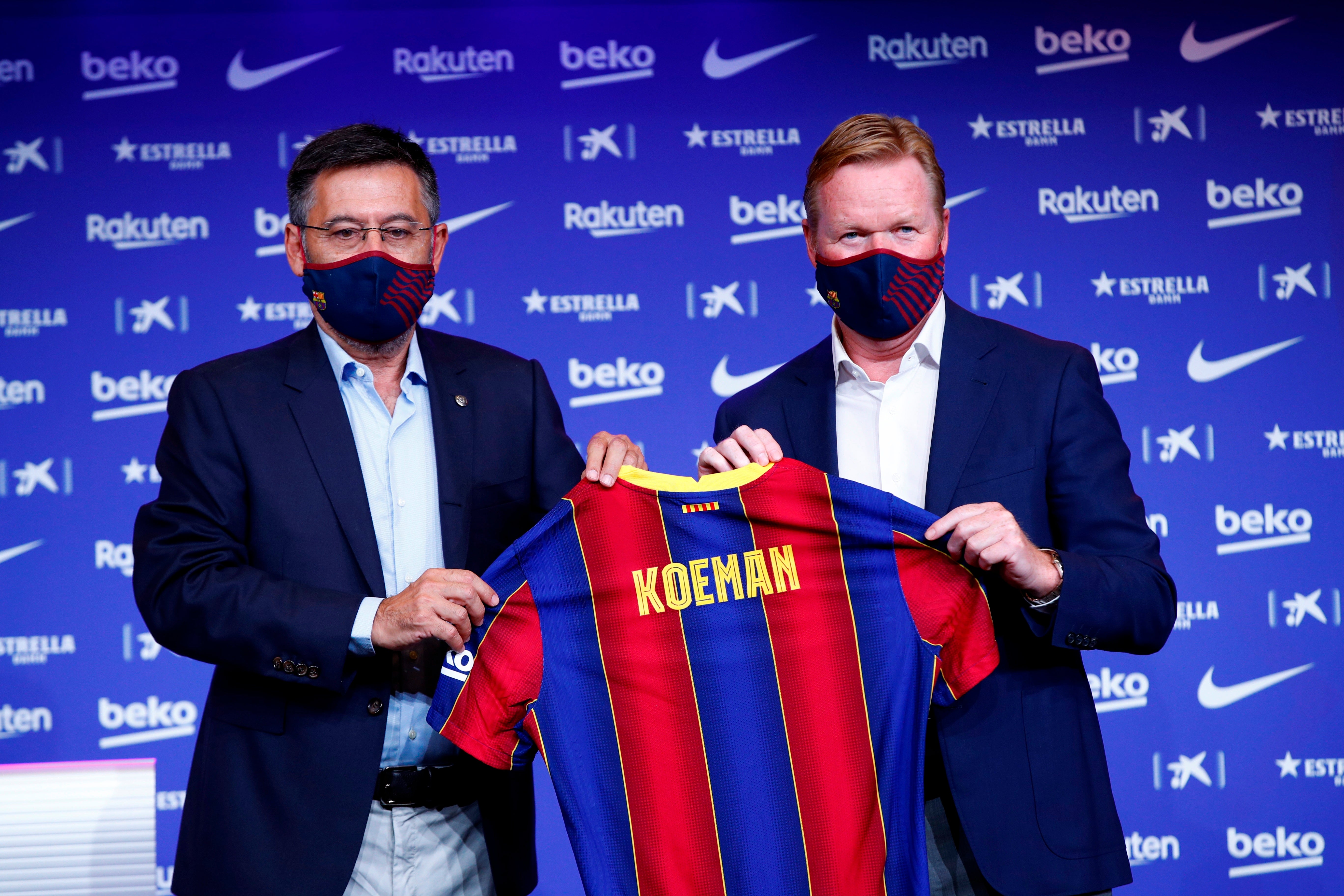Ronald Koeman: "Hay que hacer cambios; estaré encantado si Messi quiere quedarse" Ronald Koeman: "Hay que hacer cambios; estaré encantado si Messi quiere quedarse"