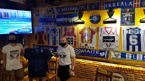 Francisco Pérez: "Hay un flujo constante de aficionados de la Real Sociedad que acuden a visitar Becerril" Turismo