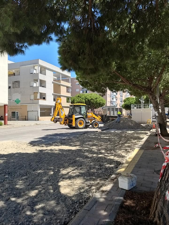 'Marea negra' en Puerto Real: 113.000 euros para nueve calles y 13.000 metros cuadrados de superficie 'Marea negra' en Puerto Real: 113.000 euros para nueve calles y 13.000 metros cuadrados de superficie