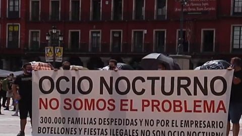Los bares de copas piden equipararse al resto de la hosteler&iacute;a para poder abrir hasta la una de la madrugada