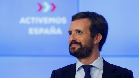 Casado en la reuni&oacute;n de la Junta Directiva